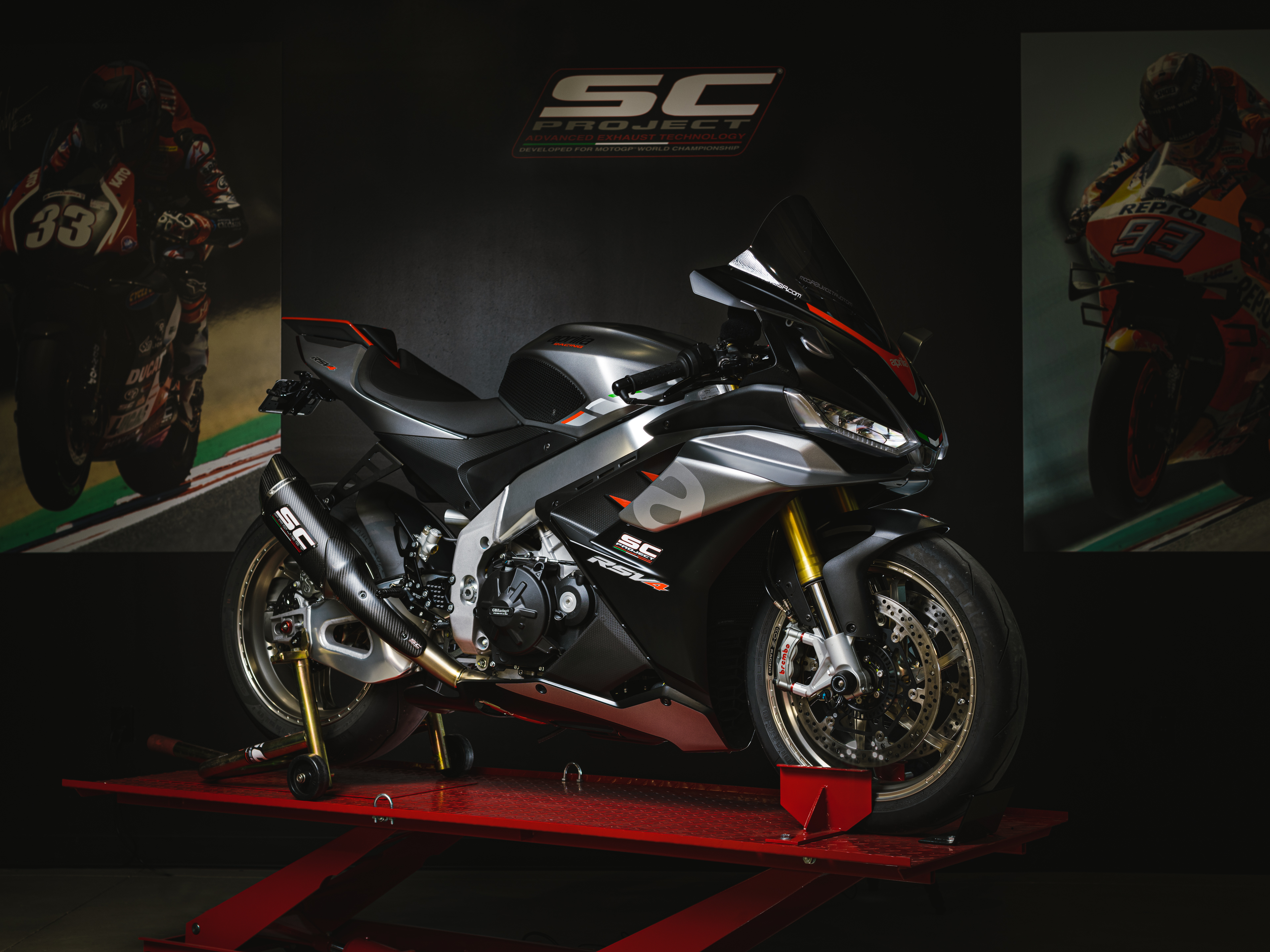 Aprilia RSV4 1100