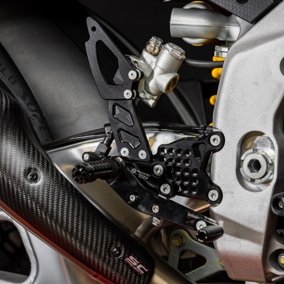 Adjustable Rearsets by Bonamici Aprilia / Tuono V4 1100 / 2023