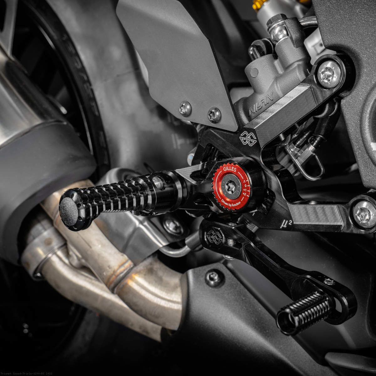 MUE2 Adjustable Rearsets by Gilles Tooling Triumph / Speed Triple