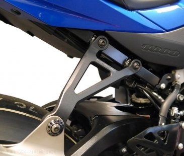 Exhaust Hanger Bracket with Passenger Peg Blockoff by Evotech Performance Suzuki / GSX-R1000R / 2024