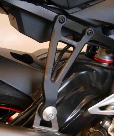 Exhaust Hanger Bracket with Passenger Peg Blockoff by Evotech Performance