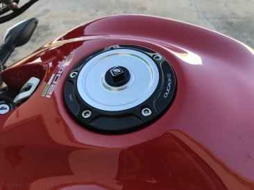 Fuel Tank Gas Cap by Ducabike Ducati / 848 / 2010