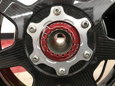Rear Wheel Axle Nut by Ducabike Ducati / Supersport / 2017