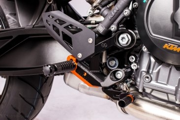 Adjustable Rearsets by Gilles Tooling KTM / 890 Duke R / 2021