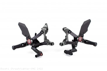 MUE2 Adjustable Rearsets by Gilles Tooling Ducati / Streetfighter V4S / 2022