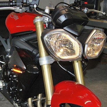 Front Turn Signal Kit by NRC Triumph / Street Triple R / 2014