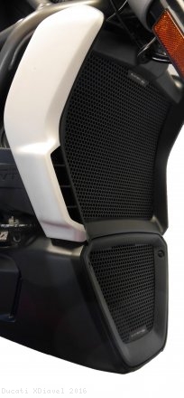 Radiator and Oil Cooler Guard Set by Evotech Ducati / XDiavel / 2016