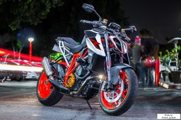 Radiator Guard by Evotech Performance KTM / 1290 Super Duke R / 2016