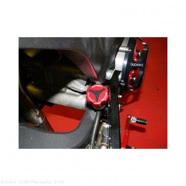 Carbon Inlay Rear Brake Fluid Tank Cap by Ducabike Ducati / 1199 Panigale / 2013