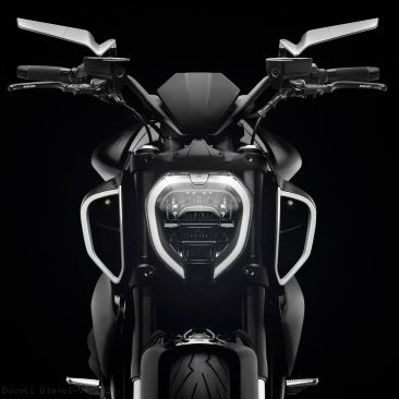  Ducati / Diavel V4 / 2023